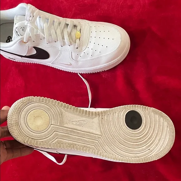 Nike Men's White and Black Air Force 1 Sneakers - Picture 7 of 11